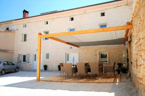 Дом Rovinjsko Selo, Rovinj, 210m2