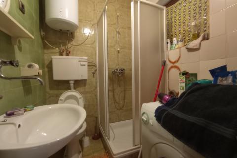 Mrežnički Novaki,kuća-prvi red do rijeke Mrežnice, 145 m2