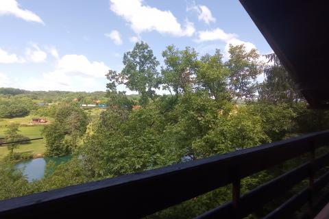 Mrežnički Novaki,kuća-prvi red do rijeke Mrežnice, 145 m2