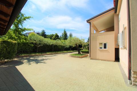 Дом Rovinjsko Selo, Rovinj, 260m2