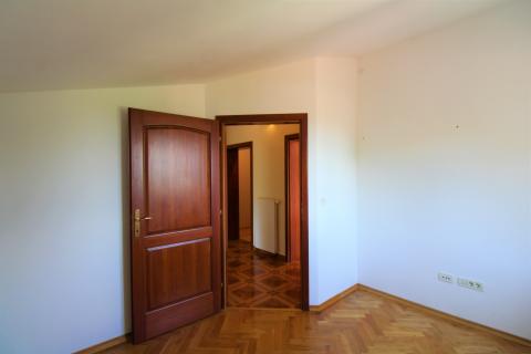 Дом Rovinjsko Selo, Rovinj, 260m2