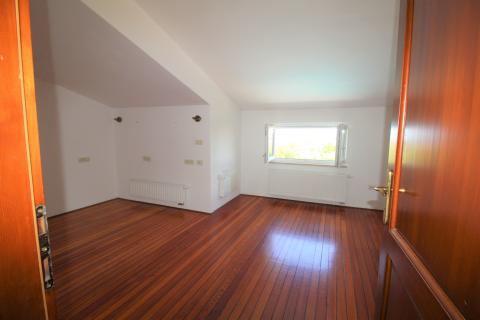 Дом Rovinjsko Selo, Rovinj, 260m2