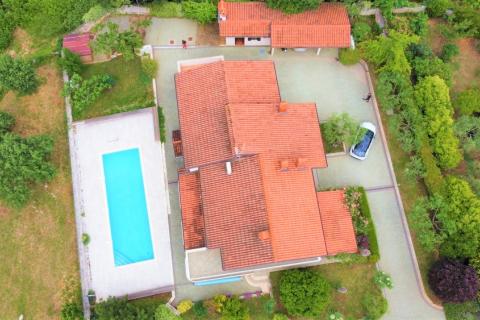 Дом Rovinjsko Selo, Rovinj, 260m2