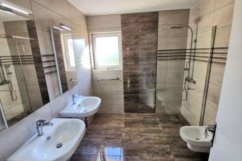 Otok Pag- obiteljska vila u mediteranskom stilu