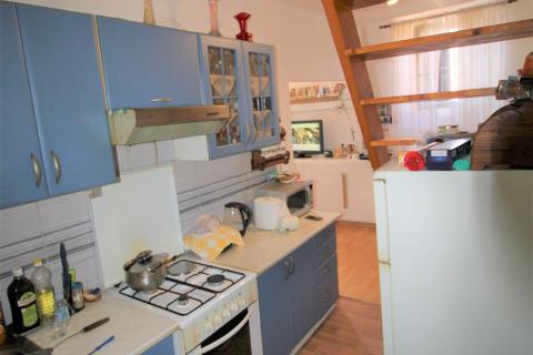 Rovinj,stari grad ,dvoetažni stan 45m2 na odličnoj lokaciji