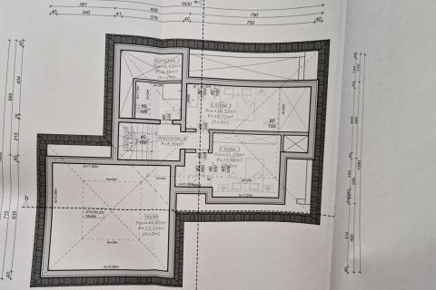 Građevinski teren sa dozvolom za gradnju 539 m2