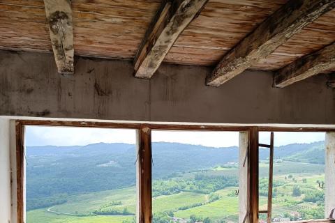 Istra, Motovun, kuća s idiličnim pogledom, prilika za kreativce