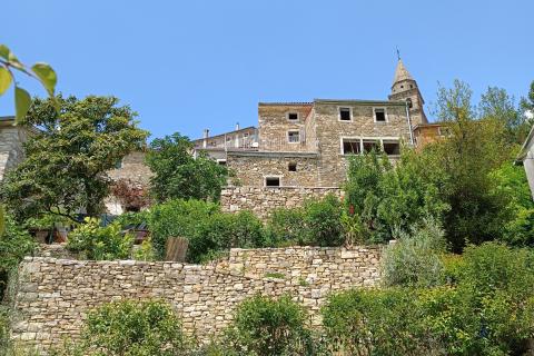 Istra, Motovun, kuća s idiličnim pogledom, prilika za kreativce