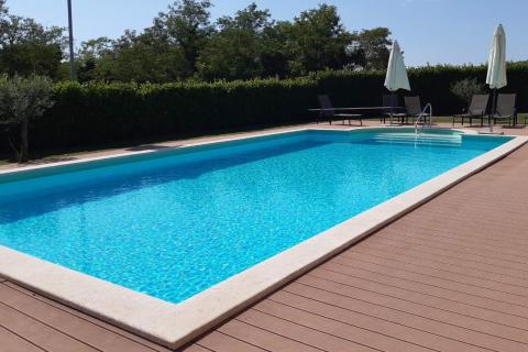 Istra, Kringa okolica - prekrasna kamena vila