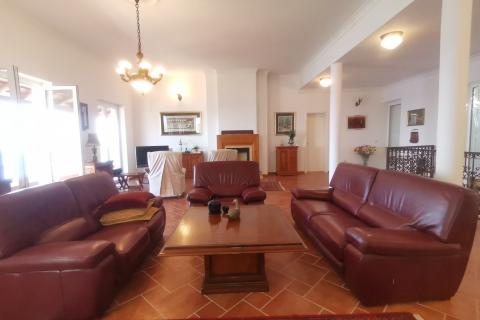 Einfamilienhaus/Wohnhaus Krk, 450m2