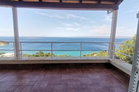 Einfamilienhaus/Wohnhaus Krk, 450m2