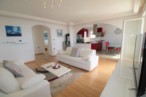 OPATIJA - IČIĆI - stan u blizini mora s okućnicom, pogled