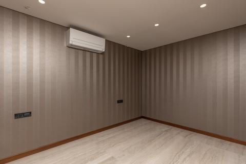 INSEL KRK, MALINSKA-Luxus-Wohnung mit Pool 80 Meter vom Strand entfernt