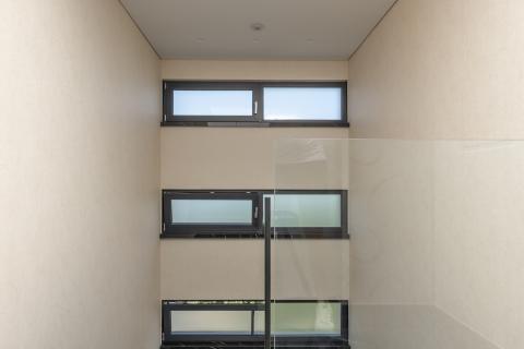 INSEL KRK, MALINSKA-Luxus-Wohnung mit Pool 80 Meter vom Strand entfernt