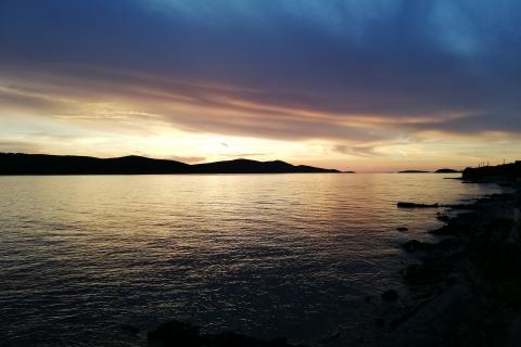 ZADAR - Otok Rivanj - 1. red do mora