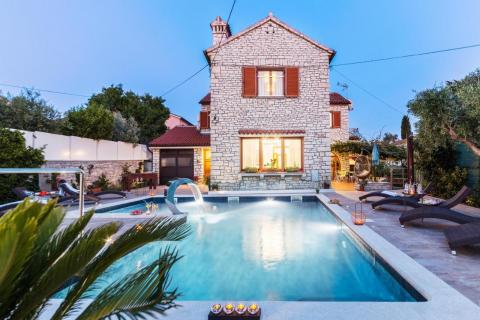 House Medulin, 400m2