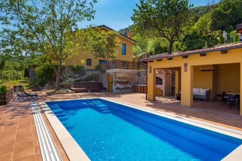 IČIĆI, Poljane - Kuća za najam