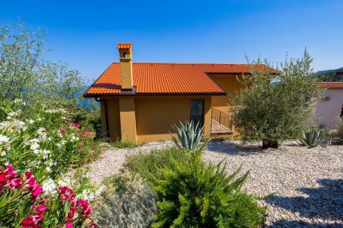 IČIĆI, Poljane - Kuća za najam