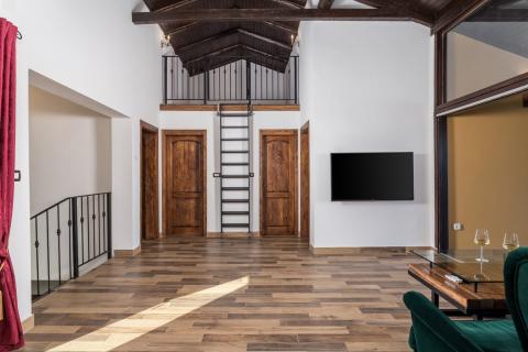 IČIĆI, Poljane - Kuća za najam