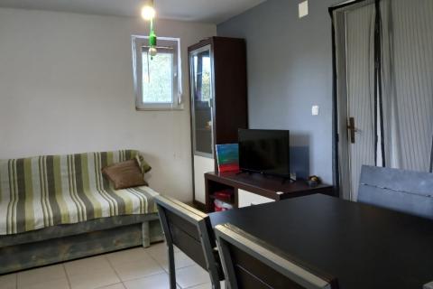 Istra,Marčana,Kavran,legalizirana kuća u prirodi