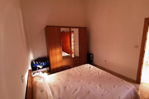 Viškovo, Dovičići, predivna kuća 520m2 s dva stana, velikom garažom i urednom okućnicom.