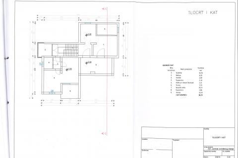Viškovo, Dovičići, predivna kuća 520m2 s dva stana, velikom garažom i urednom okućnicom.