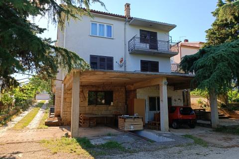 Hiša Veli vrh, Pula, 450m2