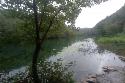 Donje dubrave, zemljište na rijeci Mrežnici 799 m2