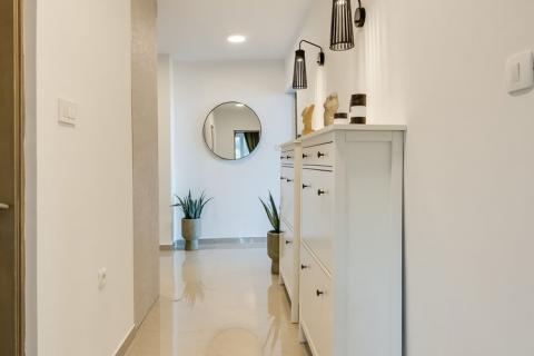 Volosko, Opatija, 121,35m2