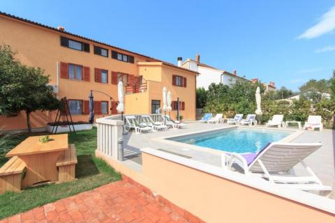 Дом Vinkuran, Medulin, 550m2