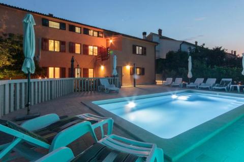 Дом Vinkuran, Medulin, 550m2