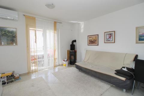 Istra, Fažana - dvosoban stan, blizina plaže