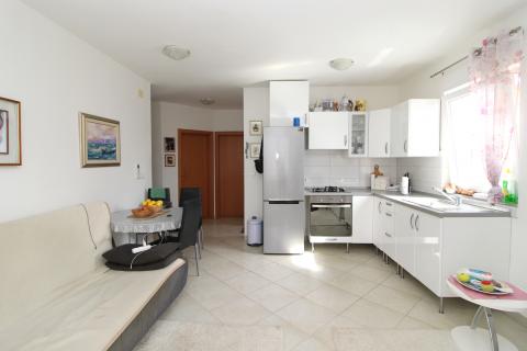 Istra, Fažana - dvosoban stan, blizina plaže