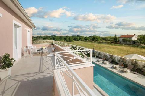 House Modrušani, Žminj, 260m2