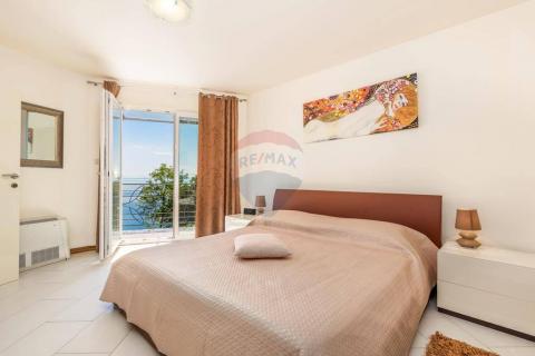 Punta Kolova, Opatija, 222m2
