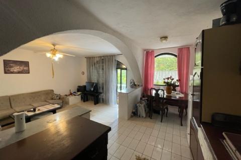 House Batomalj, Baška, 300m2