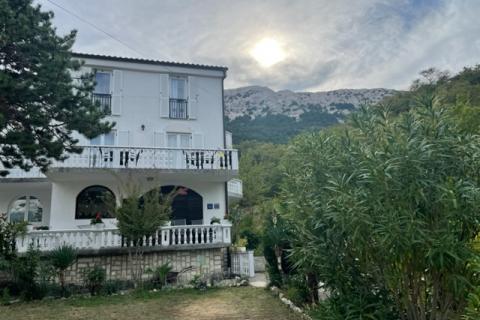 House Batomalj, Baška, 300m2