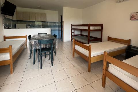 Poreč, okolica - legalizirana višestambena kuća sa pogledom na more