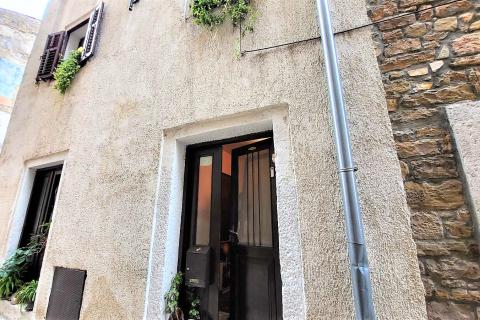 Istra, Buje, autohtona kuća s velikim potencijalom