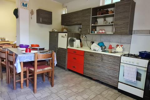 Hiša Hrvatska Kostajnica, 141m2