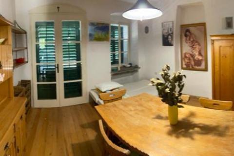 Draga Bašćanska - kuća 80m2, okućnica 90m2, spremišta 70m2, parking