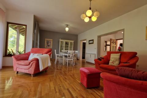 Ogulin - kuća s pogledom na jezero Sabljaci