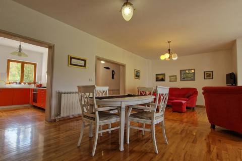 Ogulin - kuća s pogledom na jezero Sabljaci