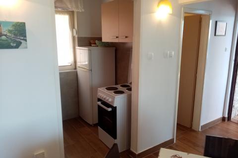 Karlobag, Lukovo Šugarje samostojeća kuća 1. red do mora