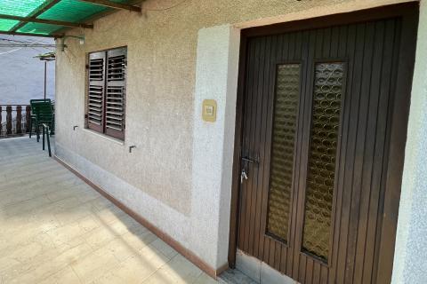 Višnjan - okolica, dvojna kuća sa puno potencijala