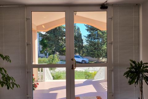 Hiša Medulin, 1.100m2