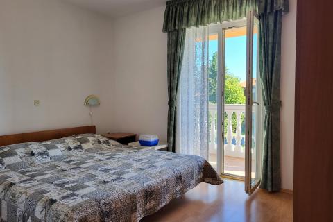 Hiša Medulin, 1.100m2