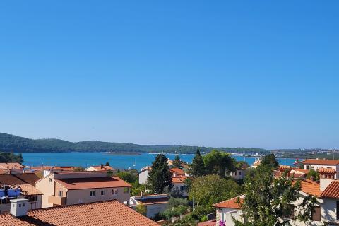 Hiša Medulin, 1.100m2