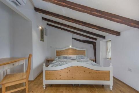 Haus Sveti Bartol, Motovun, 90m2