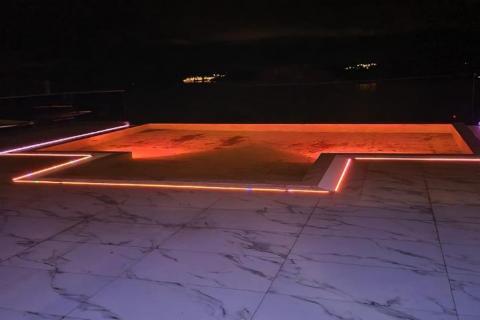 CRIKVENICA - Luksuzna moderna kuća sa infinity bazenom